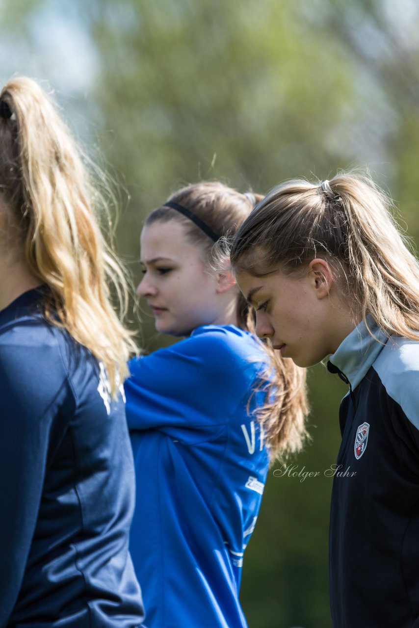 Bild 74 - wBJ VfL Oldesloe - SV Henstedt Ulzburg : Ergebnis: 3:3